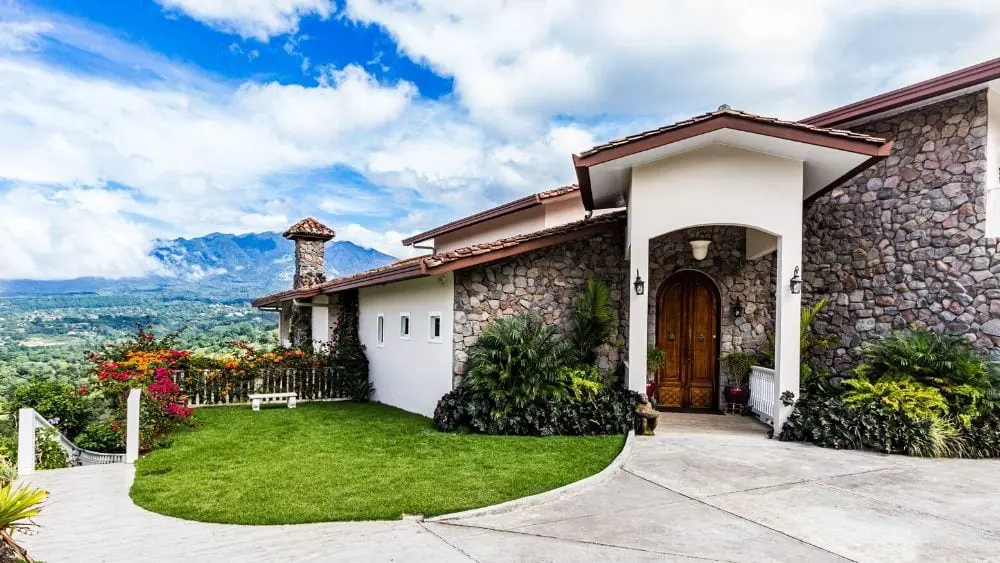 Casa con vista a la montaña