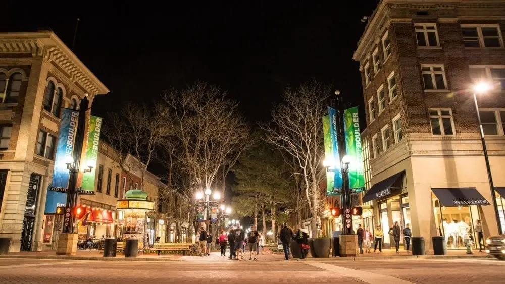 noche en Boulder